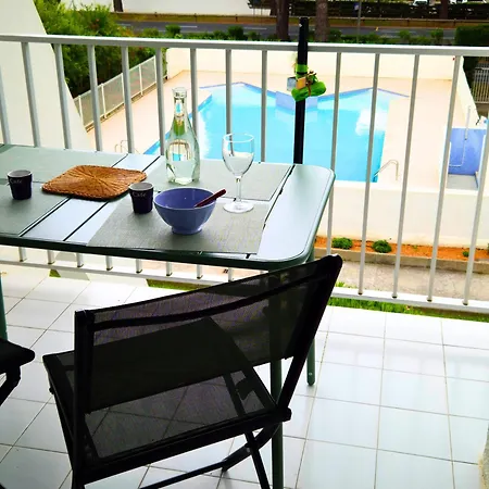 Daire T2 Avec Terrasse & Piscine, A 10 Min, Parking La Grande Motte